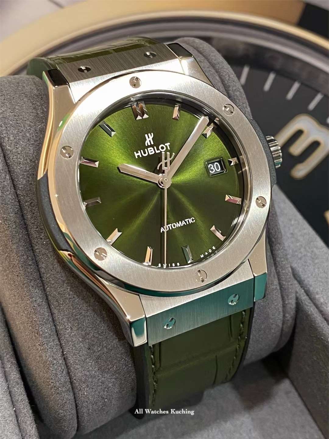 Hublot Classic Fusion Green Dial Titanium Rubber 45mm 511.NX.8970